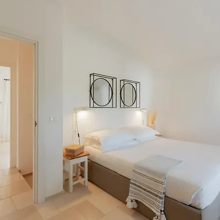 Masseria Borgopietra Villa *